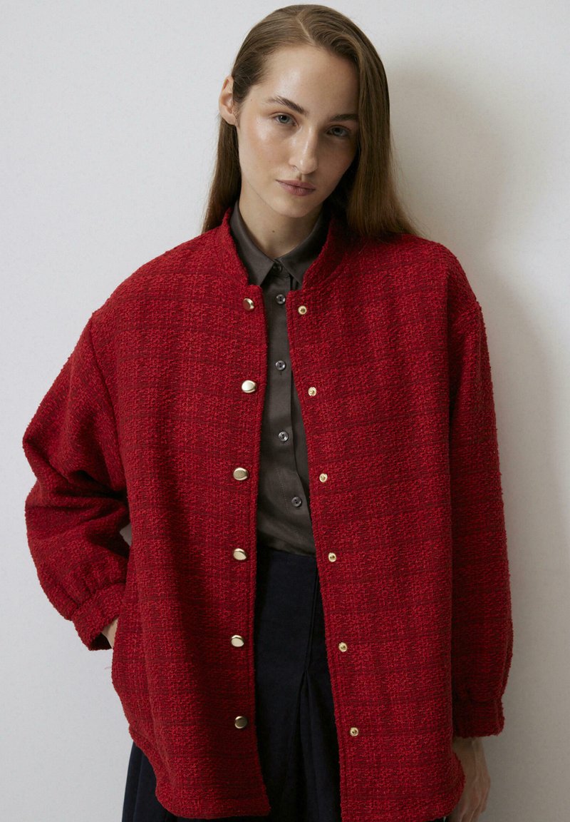 Touché Privé SNAPPED JACKET - Giacca leggera - red
