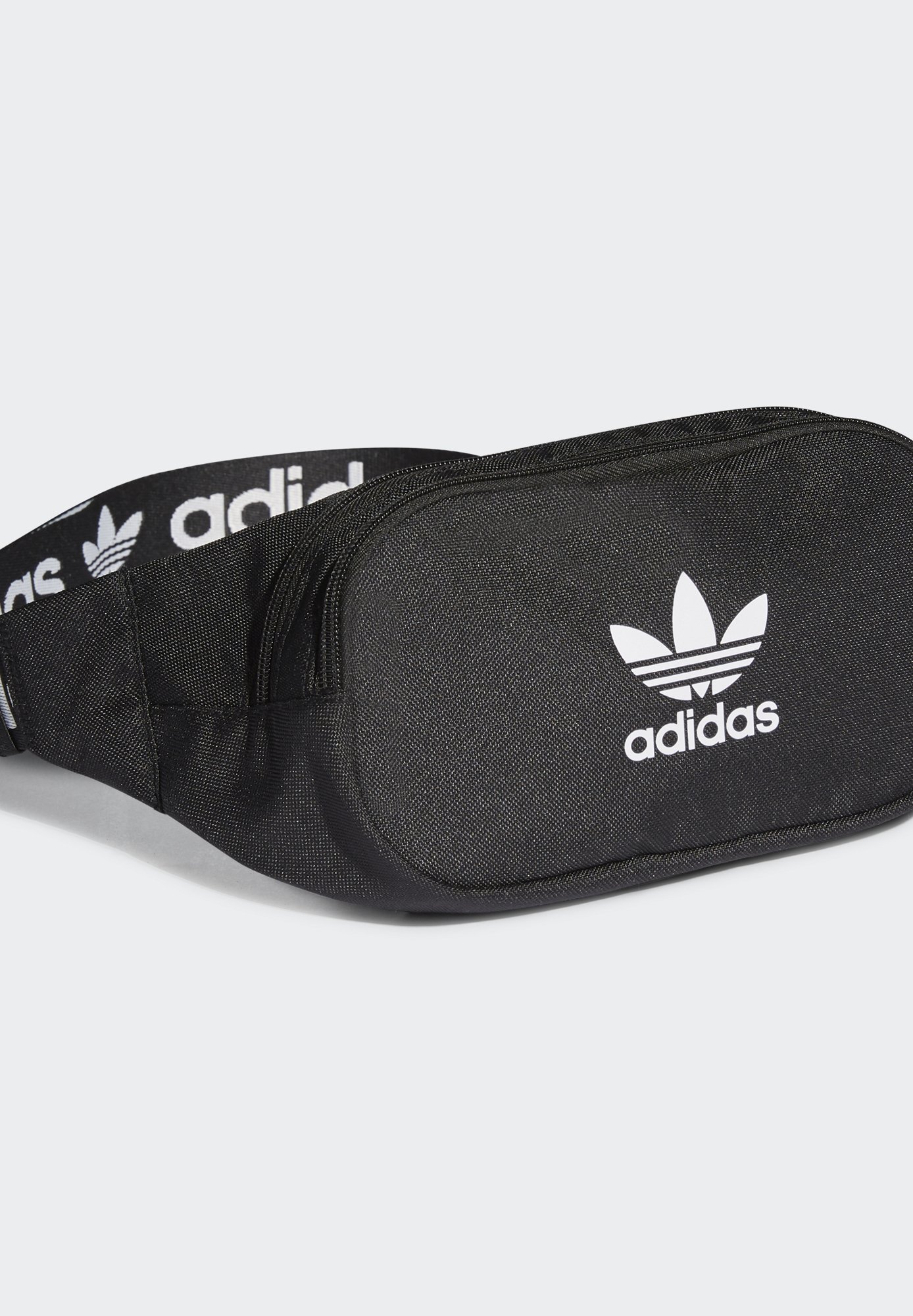 adidas adicolor fanny pack