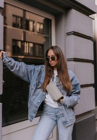 Kapten & Son VISBY - Bältesväska - oyster