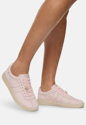 CHIC - Trainers - other pink