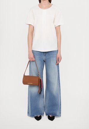 Love Moschino, Sac à main - camel