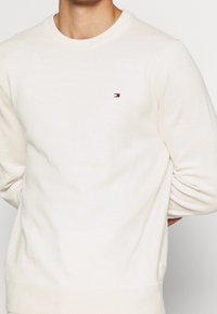Tommy Hilfiger Trui - off-white