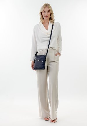 Tamaris ALESSIA - Schoudertas - blue