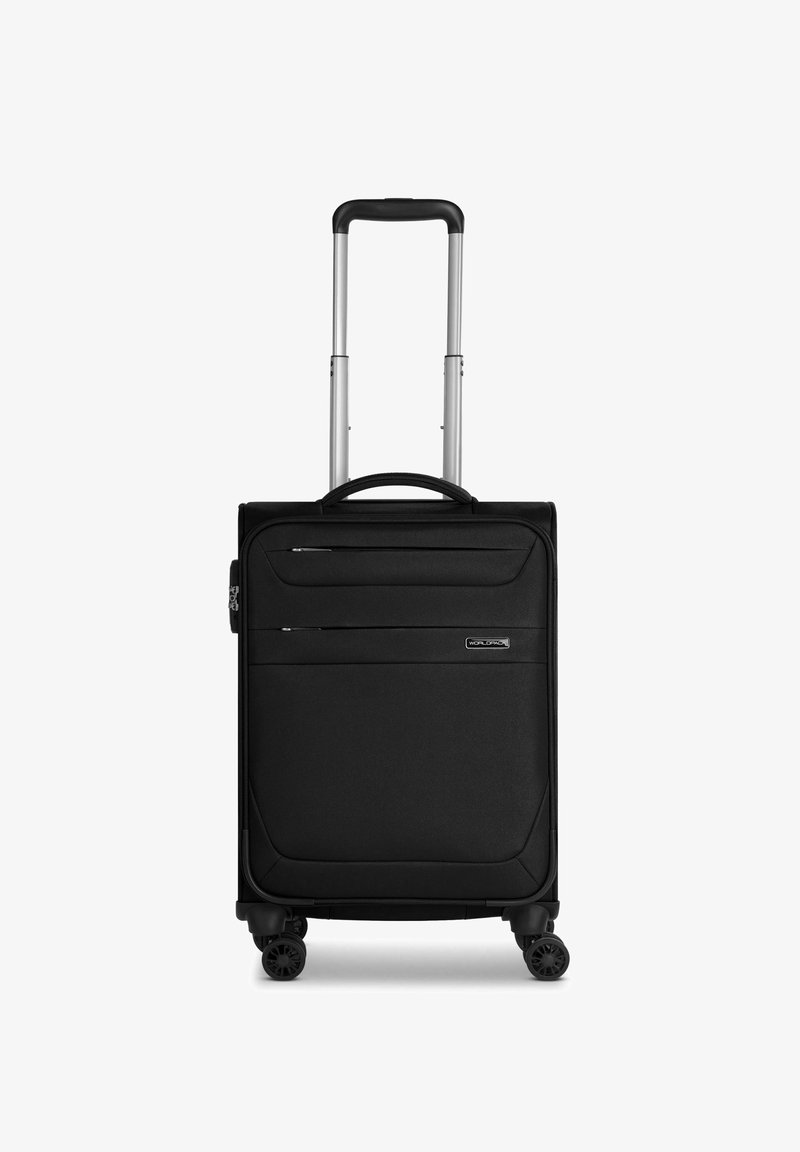 Maleta negra con un exterior texturizado, dos bolsillos con cremallera, mango retráctil y cuatro ruedas para una fácil movilidad.