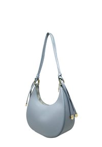 Jasnoniebieska skórzana torebka o zakrzywionym kształcie, z wąskim paskiem i złotymi akcentami. Posiada zamek błyskawiczny i węzeł na pasku.