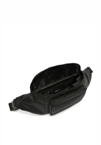 Marsupio nero in nylon con texture liscia, dotato di un compartimento principale con zip e una tasca frontale con zip. Cinghia regolabile inclusa.