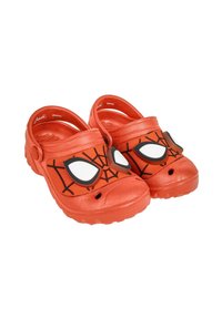 Zoccoli in plastica arancione con un design di Spider-Man, caratterizzati da grandi occhi bianchi e un motivo a ragnatela nera. Leggeri e dotati di fori di ventilazione sui lati.