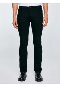 Neselectat, metallicschwarz