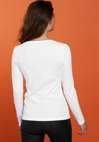 Next RIBBED HENLEY LONG SLEEVE TOP - Pitkähihainen paita - white
