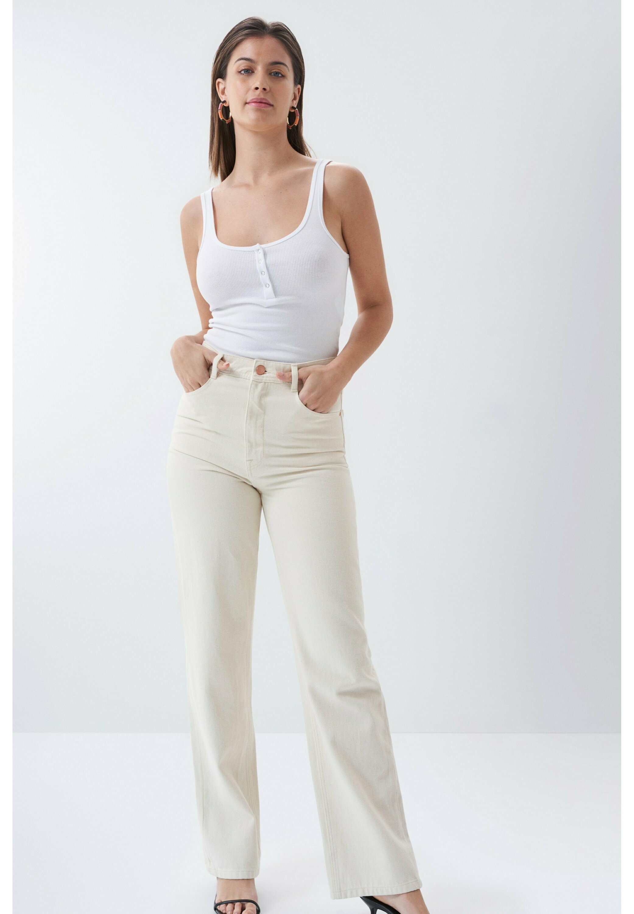 Salsa HIGH RISE - Jeans a zampa - Beige/beige - Zalando.it