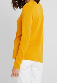 TOM TAILOR Jersey de punto - yellow
