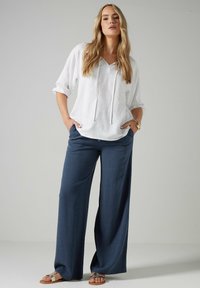 Long Tall Sally FEEL WIDE LEG - Tygbyxor - navy