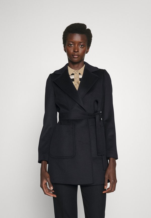 SHORTRUN - Short coat