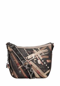 Bolso bandolera con una mezcla de colores beige, marrón y negro con patrones abstractos. Incluye un logo decorativo y una correa estampada.