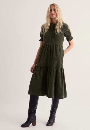 Seasalt Cornwall, SEASALT CORNWALL FEATHER STAR CORD DRESS - Robe chemise - green - nori