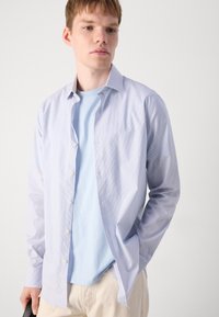 Calvin Klein Camisa elegante - blue dust