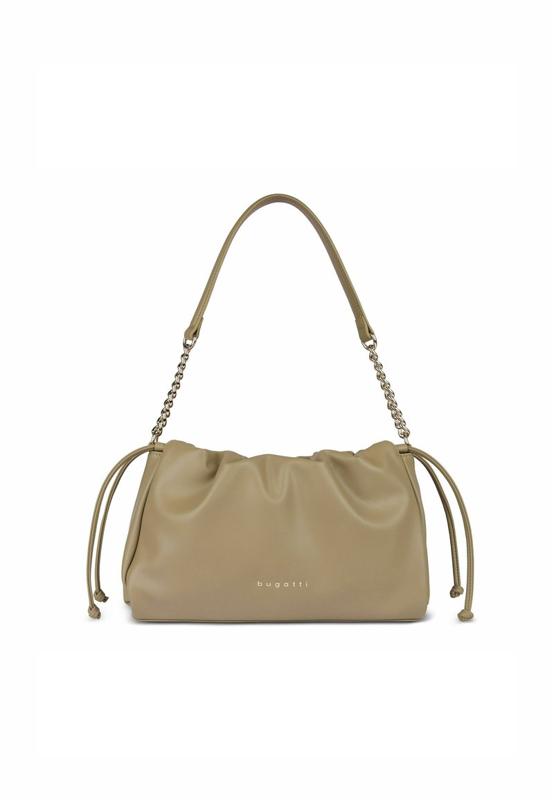 Borsa a tracolla in ecopelle beige con un design arricciato, tracolla in catena e chiusure a coulisse ai lati. Logo visibile sulla parte anteriore.