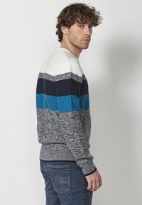Koroshi Strickpullover - crudo   off white