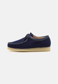 WALLABEE - Sapatos casuais com atacadores - navy