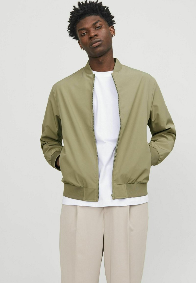 Jack & Jones PREMIUM - Bomber tipa jaka - aloe, Palielināt