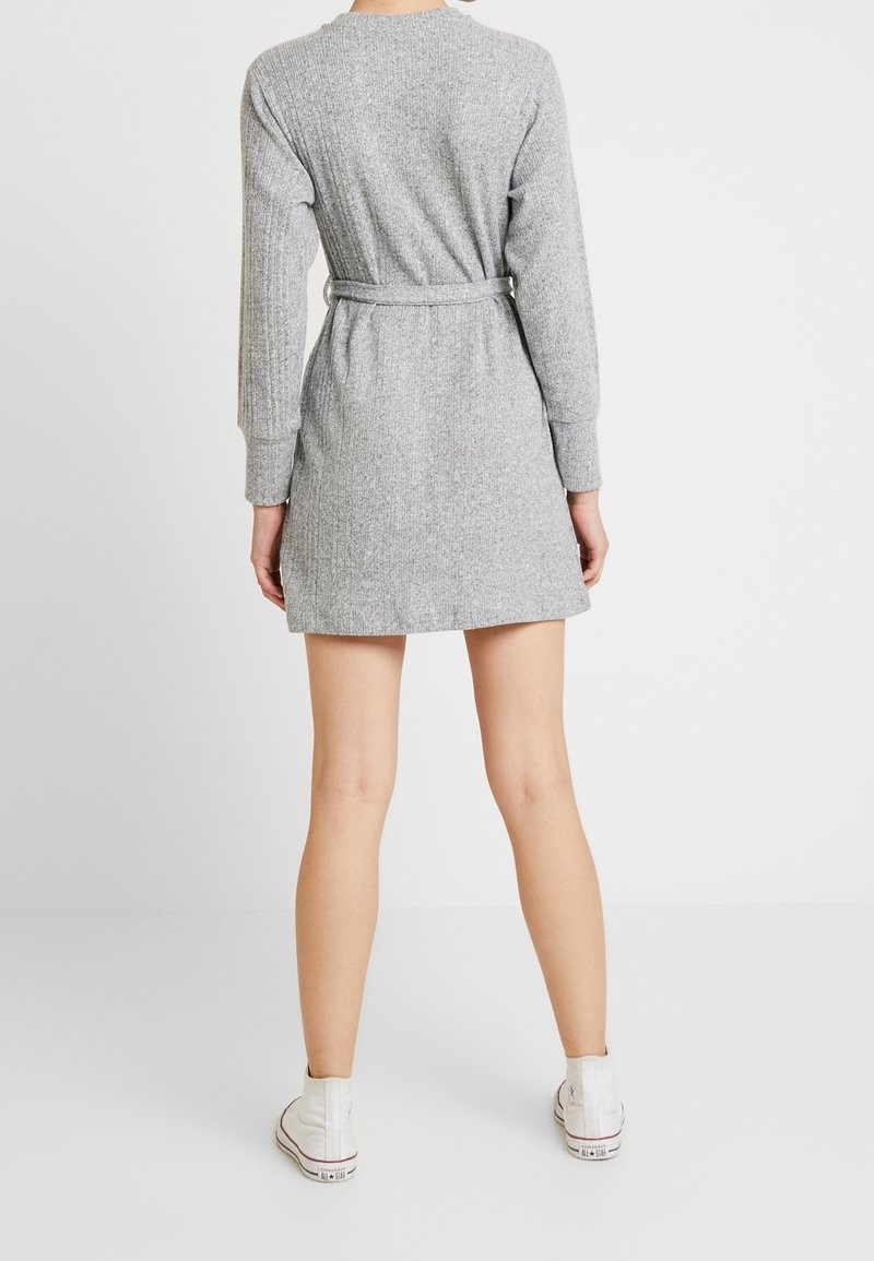 Topshop Jumper dress - grey - (Pre-owned) - Zalando.ie Topshop Jumper dress - grey - (Pre-owned) - Zalando.ie