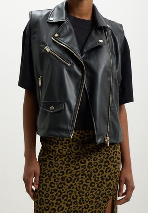 Vest - black