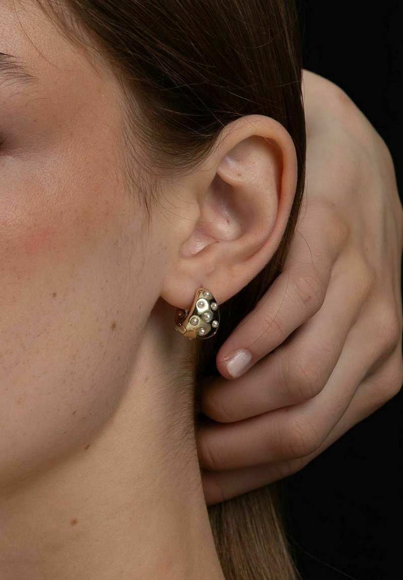 SNÖ of Sweden SOAP PEARL OVAL - Örhänge - g white