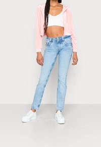 Monki Felpa con zip - pink