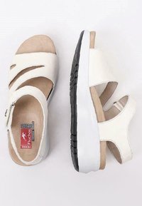 Fluchos Sandalias con plataforma - beige