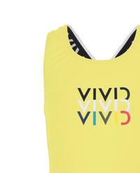 Gelber Badeanzug mit V-Ausschnitt-Design. Verfügt über ein mehrfarbiges "VIVID"-Logo auf der Vorderseite. Das Material ist glatt und hat eine figurbetonte Passform.