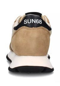 Tan suede and mesh sneaker with a black heel tab and white sole, featuring "SUN68" logo at the back and textured detailing.