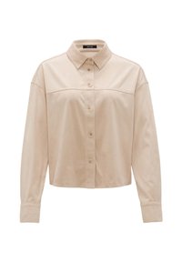 Unselected, macadamia