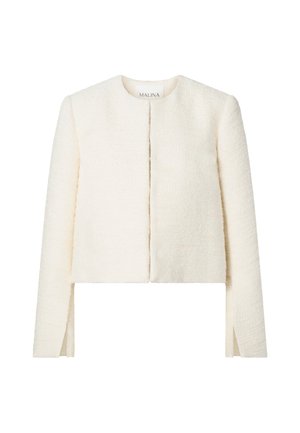 Biela textúrovaná krátka bunda s dlhými rukávmi a okrúhlym výstrihom. Má zapínanie vpredu a bočné rozparky pre pridanie dizajnových detailov.