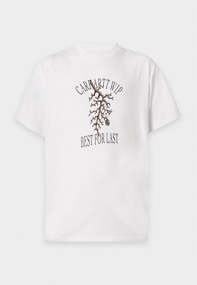 Weißes kurzärmeliges T-Shirt mit einem braunen Ast, einer grünen Olive und schwarzem Text "Carhartt WIP" über und "Best for Last" unter dem Ast.