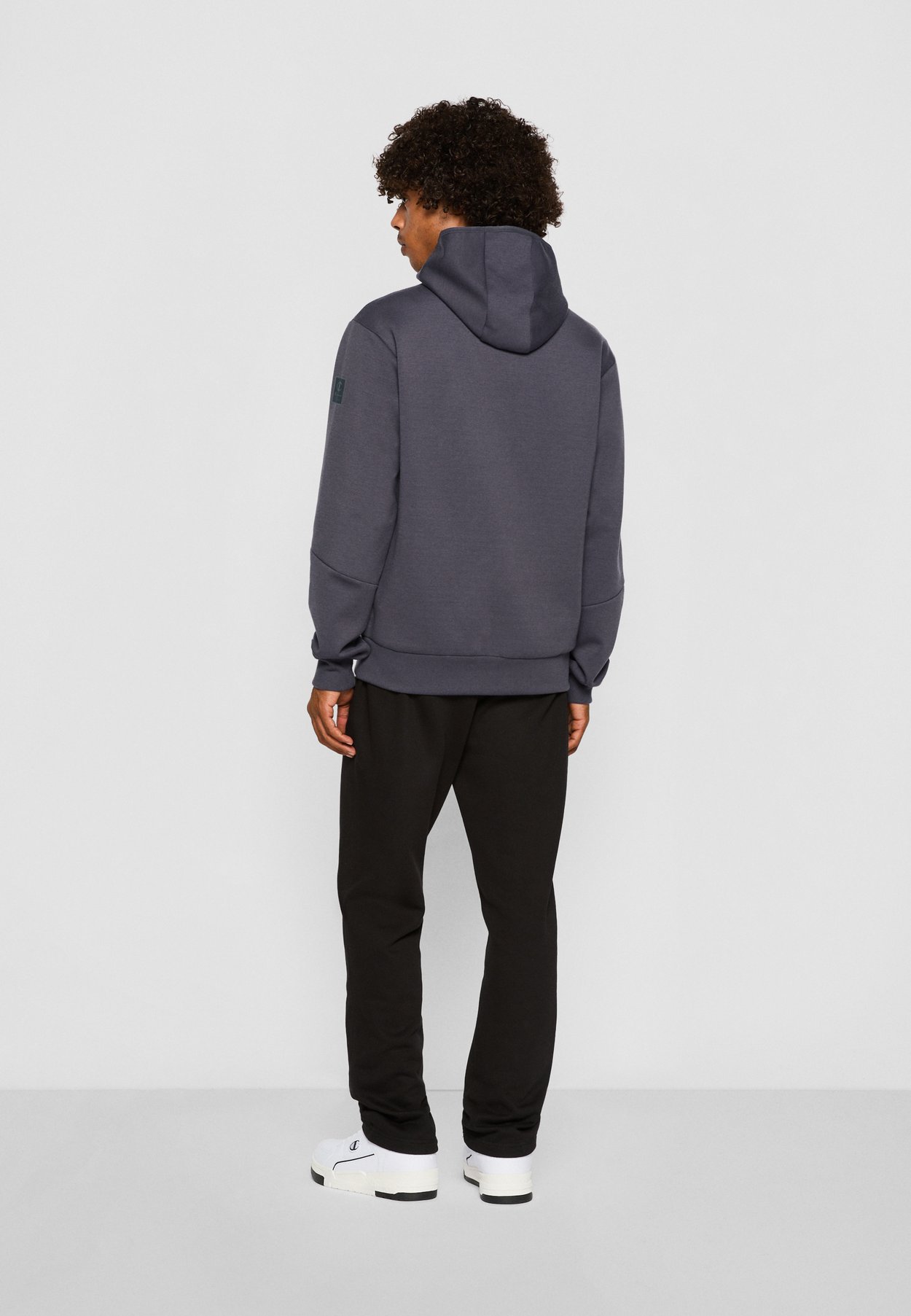 TECH HIGH NECK HOODIE