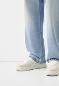 BAGGY - Wijde jeans - light blue