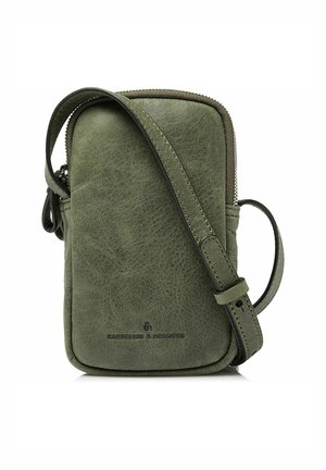 Borsa a tracolla in pelle verde oliva con chiusura a zip, tracolla regolabile, superficie liscia e discreto logo sulla parte frontale.