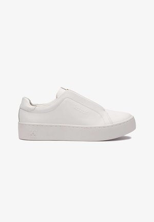 MALIA - Sneakers laag - white