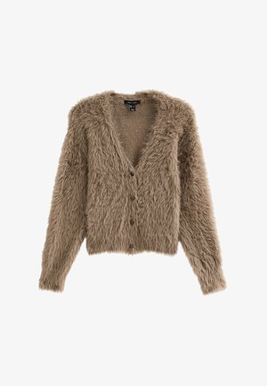 Cardigan marron pelucheux avec décolleté en V, manches longues et quatre boutons à l'avant sur un fond blanc.