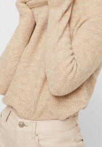 Pieces Svetr - beige