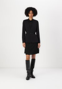 Calvin Klein STRUCTURE SLIM  - Blazer - black