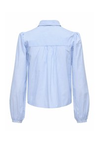 Cămașă cu mânecă lungă, cu dungi verticale albastre deschis și albe, cu guleraș și manșete adunate, prezentată din spate pe un fundal alb.