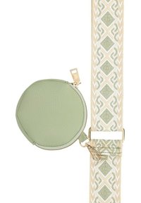 Pochette rotonda in finta pelle verde con zip, attaccata a una tracolla a fantasia in avorio e verde menta. Presenta dettagli in hardware dorato.