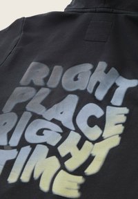 TOM TAILOR Felpa con cappuccio - heavy black