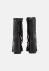 Tamaris Botines - black