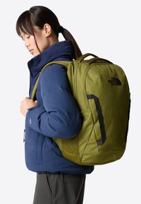 The North Face VAULT - Mochila - forest olive light heat