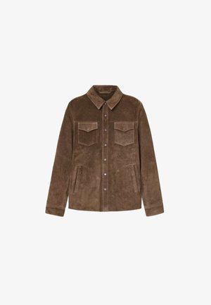 Brown suede button-up jacket with two chest flap pockets and two vertical side pockets, featuring a classic collar and long sleeves.