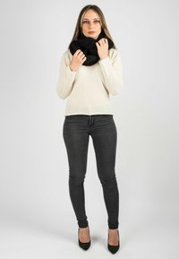 Dalle Piane Cashmere BRAIDED  - Tubehalstørklæder - black