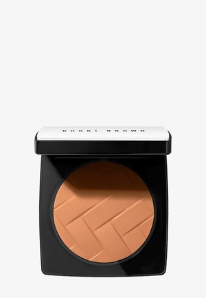 VITAMIN ENRICHED PRESSED POWDER - Puder