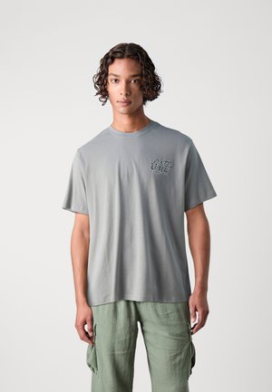 Jack & Jones JCONAVIGATE TEE CREW NECK UNISEX - Trükipildiga T-särk - gray